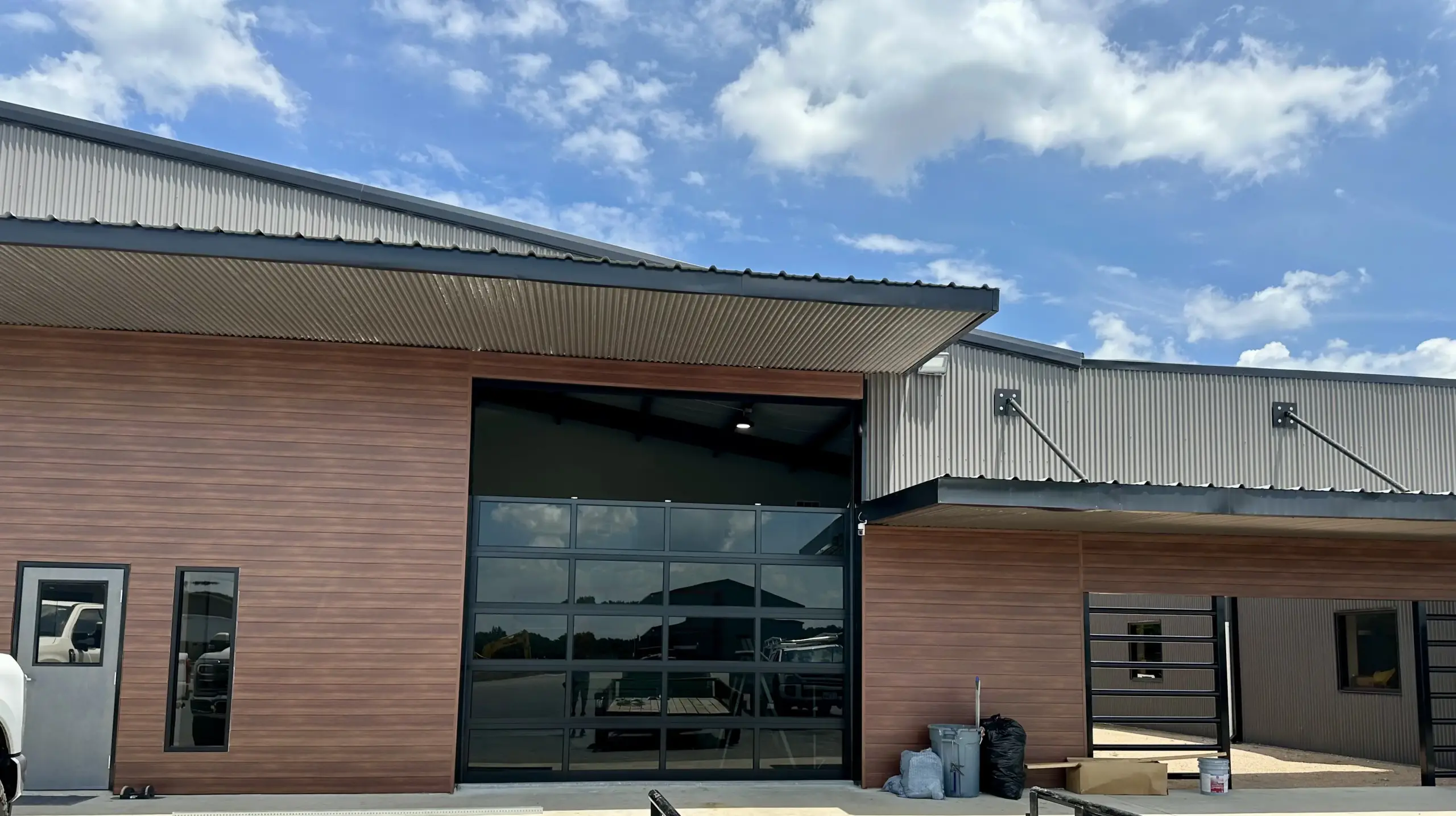 fullview-garage-door Full view commercial garage door